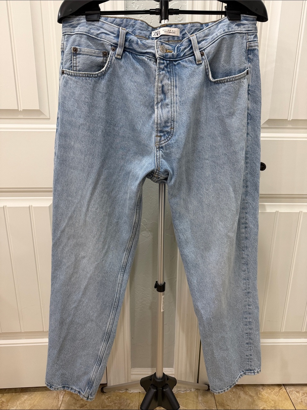 Zara Men's Light Blue Straight Jeans